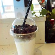 Bicchiere per yogurt con frutta da asporto da 35,5 cl contenitori per aporto e servizio domicilio
